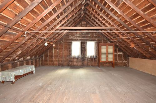 2737 Howell Ave, Milwaukee WI 53207-2013 exterior