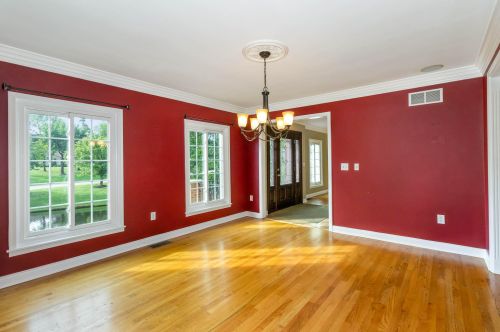 817 Rosewood Dr, Covington KY 41017-1385 exterior