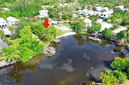 4021 Full Moon Ct, Naples, FL 34112-6203