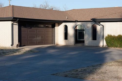 1017 Ave P, Sunray, TX