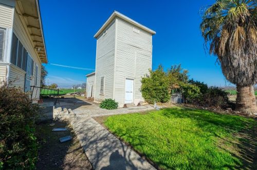 27642 Fig Ln, Newman CA  95360-1145 exterior
