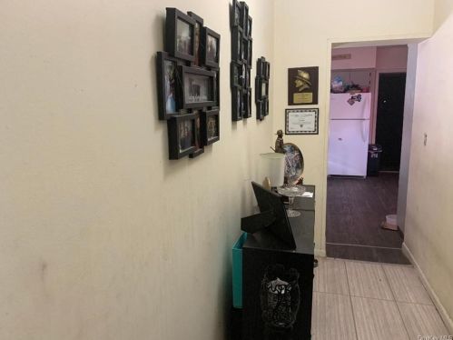 29 Meriline Ave, Newburgh NY  12553-6519 exterior