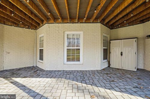 16143 Jordan Crest Ct, Haymarket VA  20169-4943 exterior