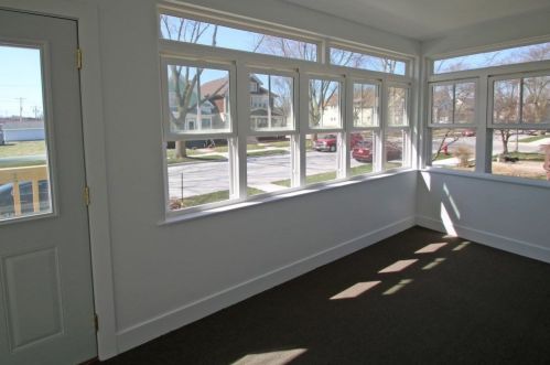5620 Rogers St, Milwaukee, WI 53219-1530
