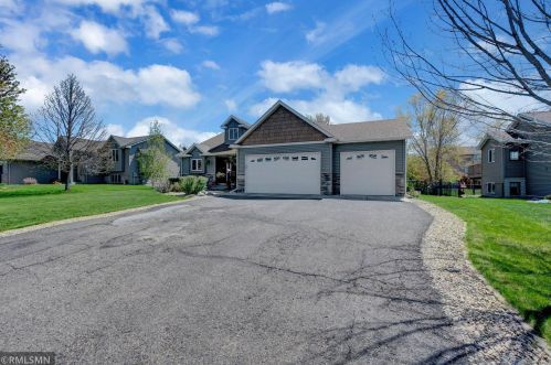10401 35th St, Otsego, MN 55376-8442