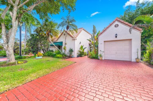 6572 Las Flores Dr, Boca Raton, FL 33433-2365