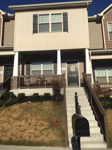 1527 Sprucedale Dr, Antioch, TN 37013-2484