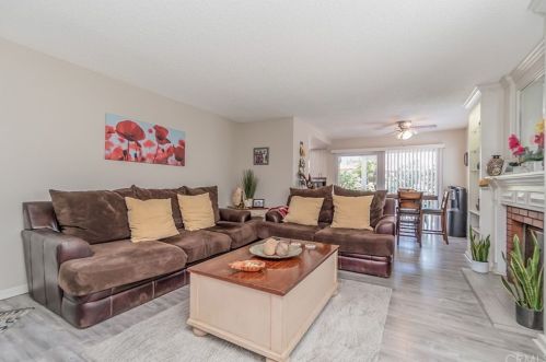 6742 Dove Ln, Riverside CA  92506-5000 exterior