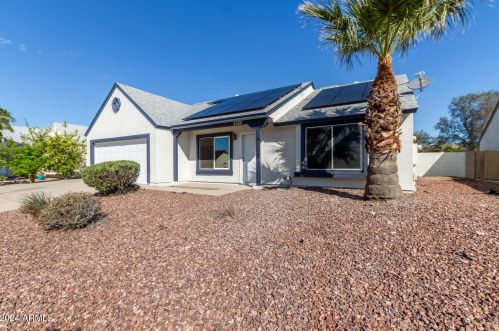 4532 Topeka Dr, Glendale AZ  85308-4460 exterior