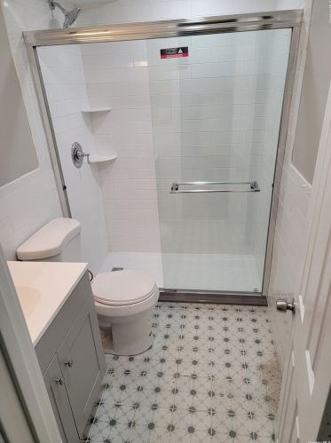 105 32nd St, Wheatley Heights NY  11798-2613 exterior