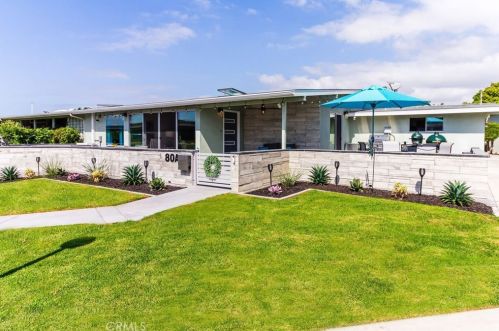 13700 Alderwood Ln, Seal Beach, CA 90740-3987