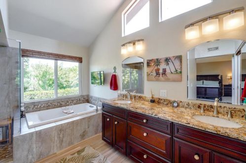 17092 Tassajara Cir, Morgan Hill CA  95037-7016 exterior