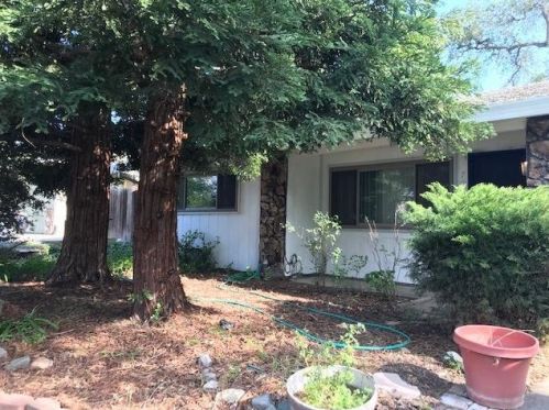 7008 Brayton Ave, Citrus Heights, CA 95621-6411