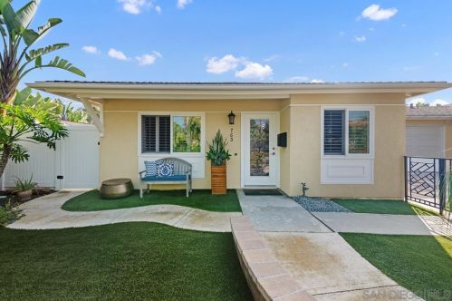763 Snapdragon St, Encinitas CA  92024-3347 exterior