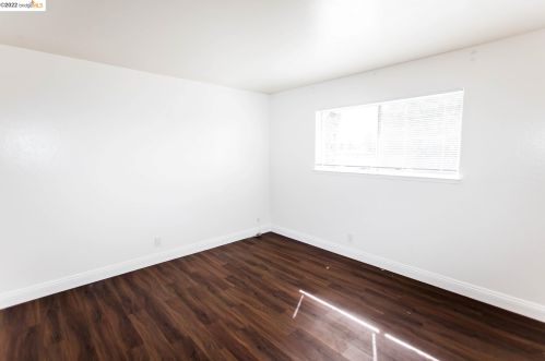 2626 78th Ave, Oakland CA  94605-3206 exterior