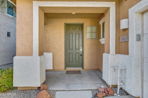 881 Porter St, Gilbert AZ  85296-3037 exterior