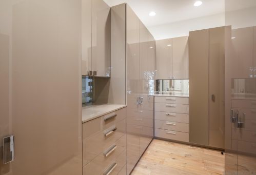 1355 Ravean Ct, Encinitas CA  92024-6204 exterior