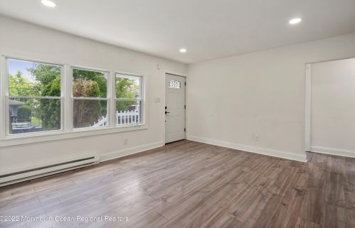 1415 Mattison Ave, Tinton Falls NJ  07712-6741 exterior