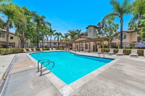 43 Tierra Plano, Trabuco Canyon CA  92688-3321 exterior