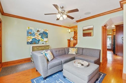 2311 Larkins Way, Pittsburgh, PA 15203-2217
