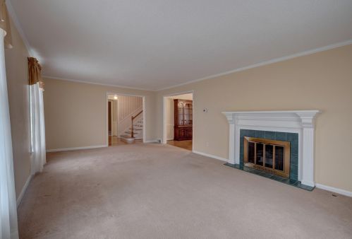 777 Vernon Heights Blvd, Marion OH  43302-5378 exterior