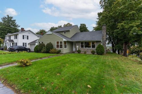 61 Deer Hill Ave, Danbury, CT 06810-7903