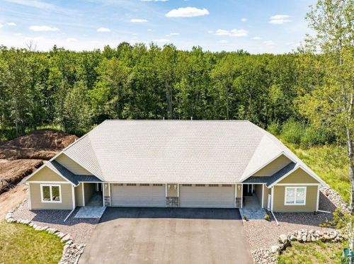 4063 Ugstad Rd, Duluth, MN 55811-3650
