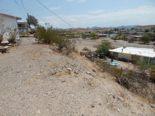 3066 Oak Pl, Bullhead City AZ  86429-7120 exterior