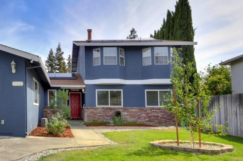 723 Boxwood Rd, Woodland, CA 95695-4312