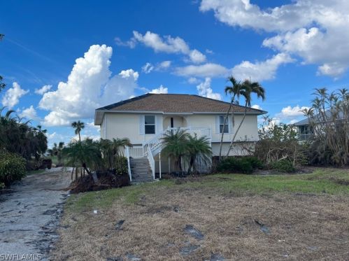 1219 Sand Castle Rd, Sanibel, FL 33957-3618