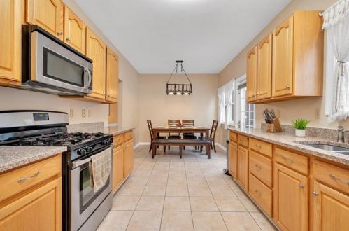 207 Pappan Dr, Imperial PA  15126-1177 exterior