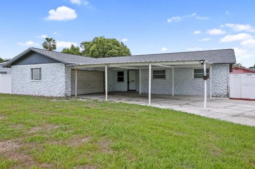 746 Park Manor Dr, Orlando, FL 32825-6826
