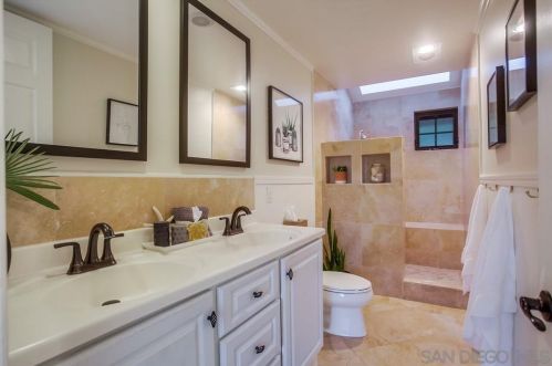 3106 Circa De Tierra, Encinitas CA  92024-6905 exterior