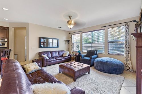 2073 Wyndham Way, Lodi CA  95242-4807 exterior