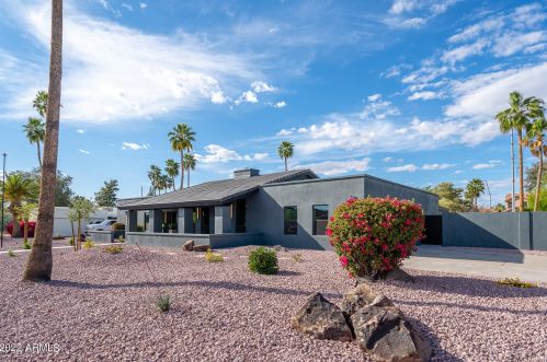 7702 Villa Theresa Dr, Glendale AZ 85308-8092 exterior