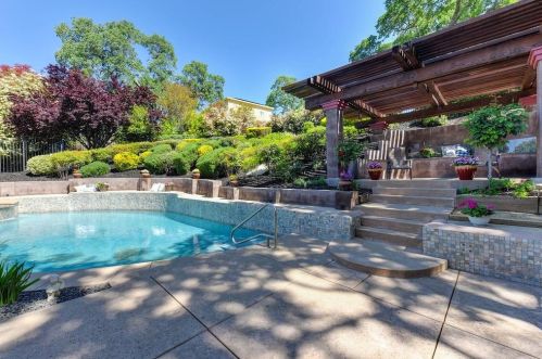 5277 Breese Cir, Folsom CA  95762-7657 exterior