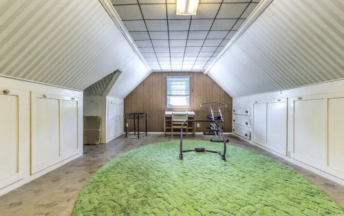 112 Holland Ave, Floral Park NY  11001-1202 exterior