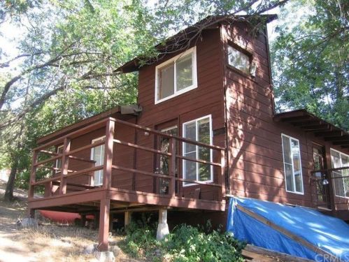 35935 Sierra Linda Dr, Bass Lake, CA 93669-9732