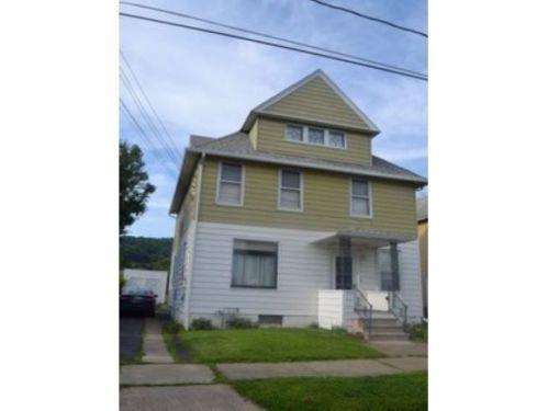 28 Grace St, Binghamton, NY 13905-2122