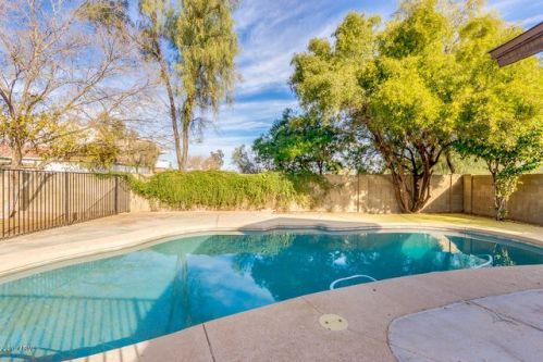 1126 Madero Ave, Mesa, AZ 85210-7673