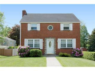 203 Morewood Rd, Glenshaw, PA 15116-2046