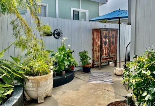 58 Saratoga, Newport Beach CA  92660-6148 exterior