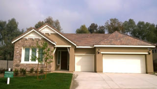 14608 Via Messina Dr, Bakersfield, CA 93306-9404