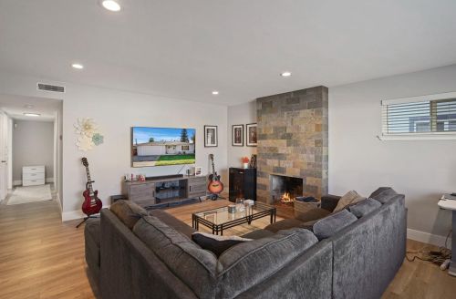 10364 Newton Way, Rancho Cordova CA  95670-2052 exterior