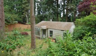 19210 11th Ave, Seattle, WA 98155-2241