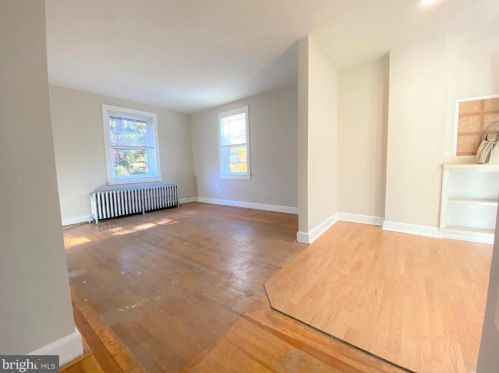 2886 Quakerbridge Rd, Trenton NJ  08619-1642 exterior