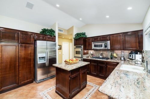 2631 Saddle Ridge Dr, Covina CA  91724-3839 exterior