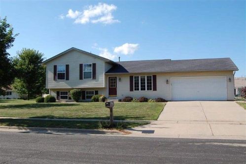 442 Meadowview Ln, Marshall, WI 53559-9384