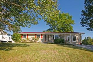 4827 Chase Hill Dr, Knoxville, TN 37918-9181