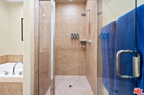 48867 Legacy Dr, La Quinta CA  92253-7114 exterior